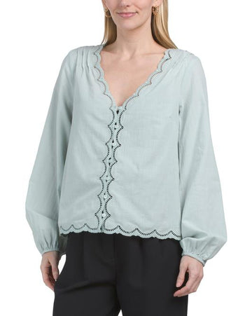 LOVE STITCH Scalloped Hem Knit Top